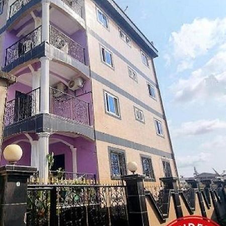 Residence Sighaka - Studio Meuble Vip Avec Wifi, Gardien, Parking ดูอาลา ภายนอก รูปภาพ